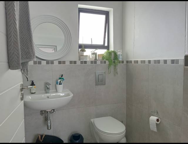 2 BEDROOM APARTMENT TO LET IN UMHLANGA RIDGE
